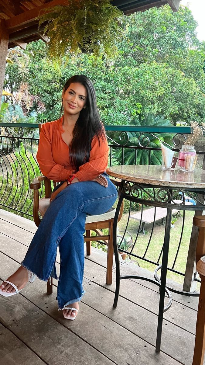 <em>María Fernanda L.</em>